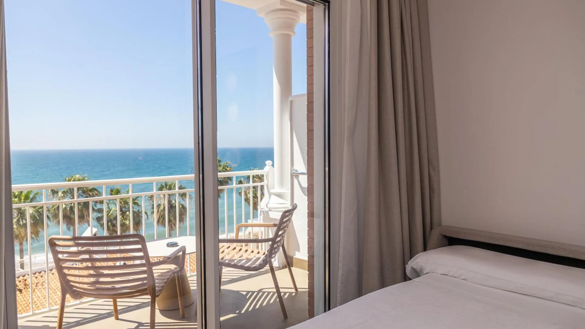 Perla Marina Otel Nerja 4*,  İspanya