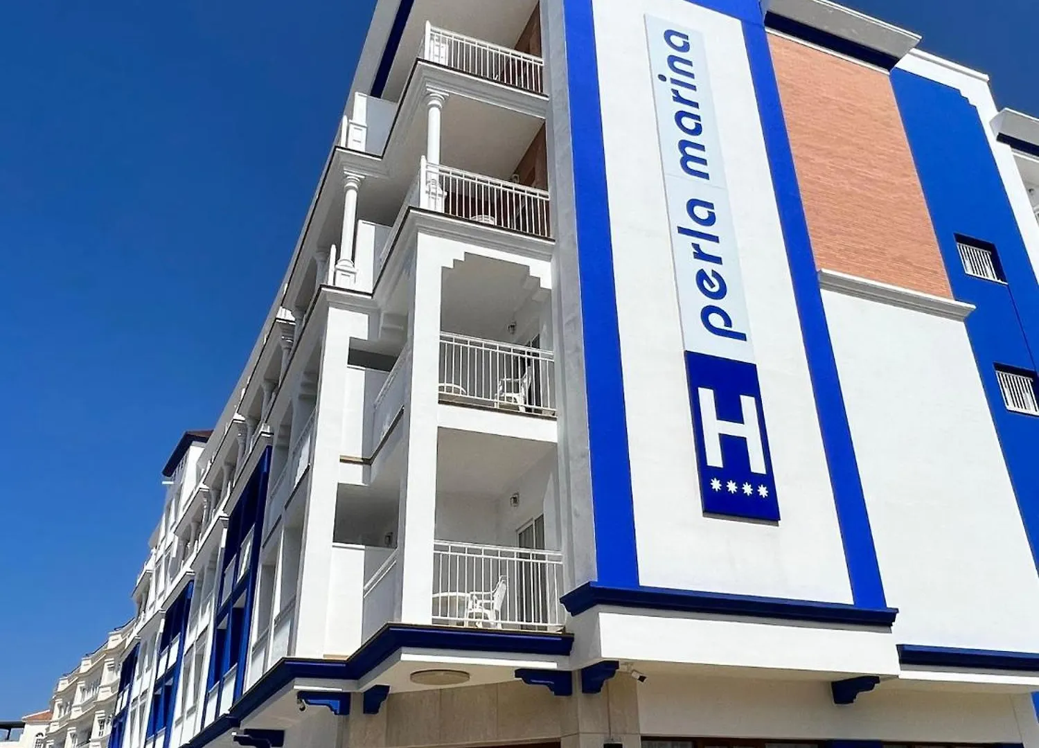 Hotel Perla Marina à Nerja