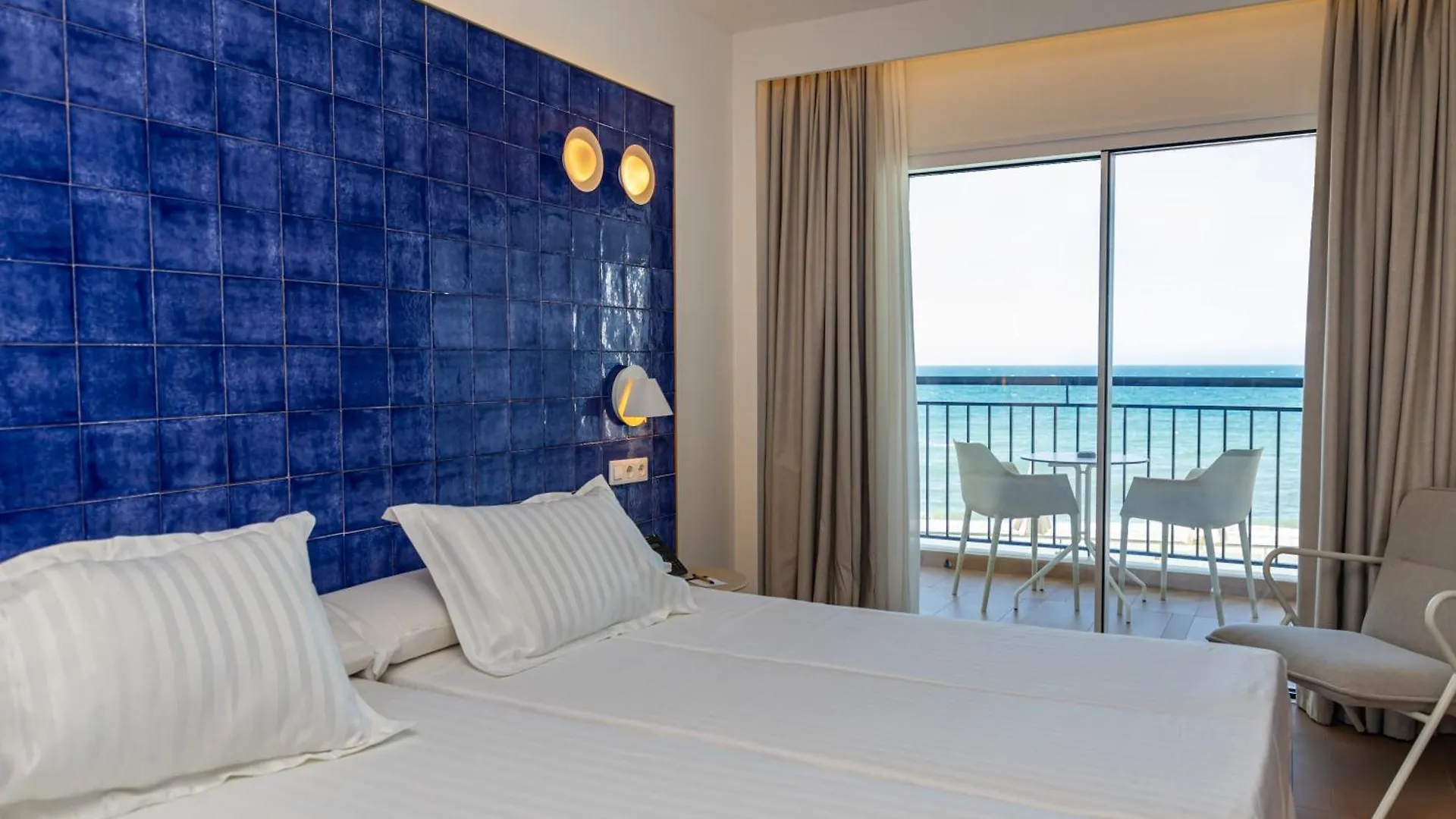 Perla Marina Hotel Nerja 4*,  Spain